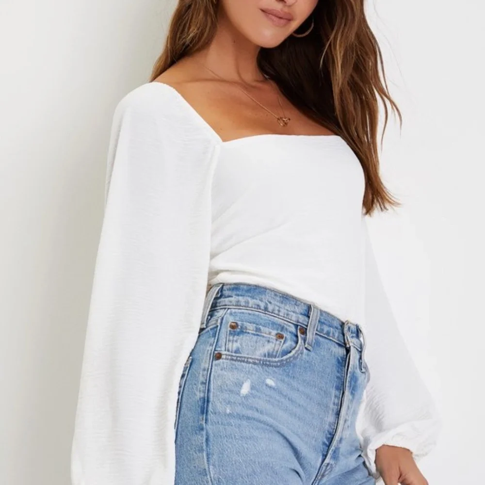 Lulus Abundance Of Love White Textured Long Sleeve Tie-back Bodysuit - Size S - Picture 1 of 1